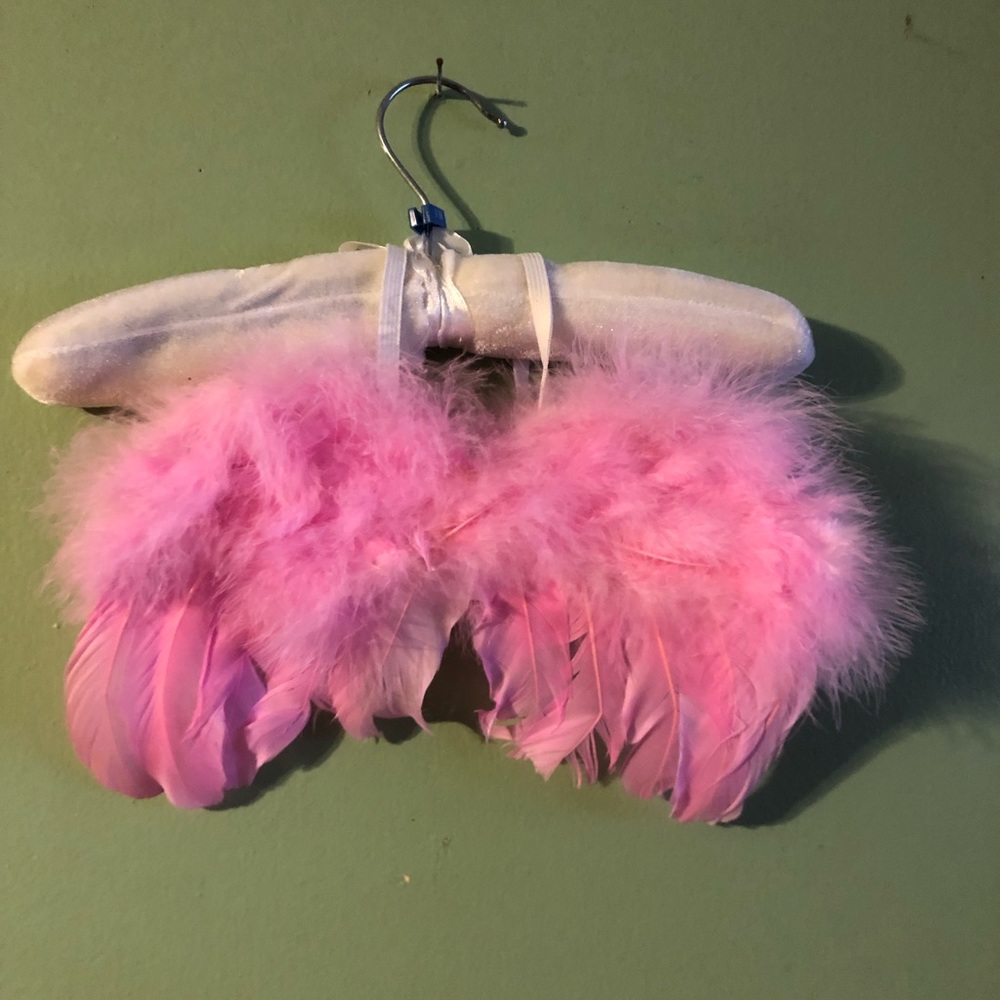 Feather wings for newborn photo shoot